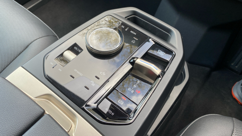 BMW iX 240kW xDrive40 M Sport Edition 76.6kWh 5dr Auto Electric Estate